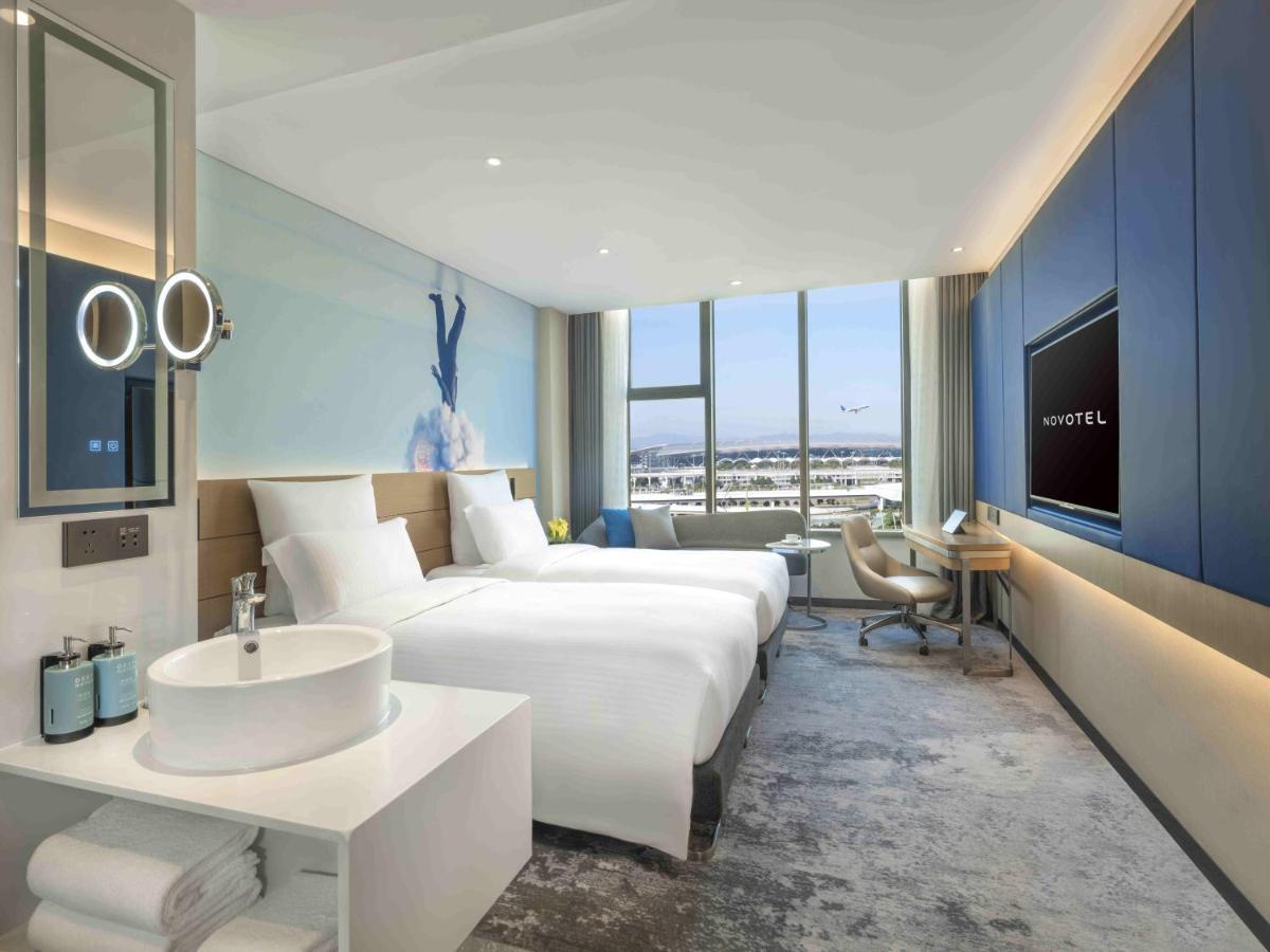 Novotel Guangzhou Baiyun Airport - Canton Fair Free Shuttle Bus & Official Registration Agency Buitenkant foto