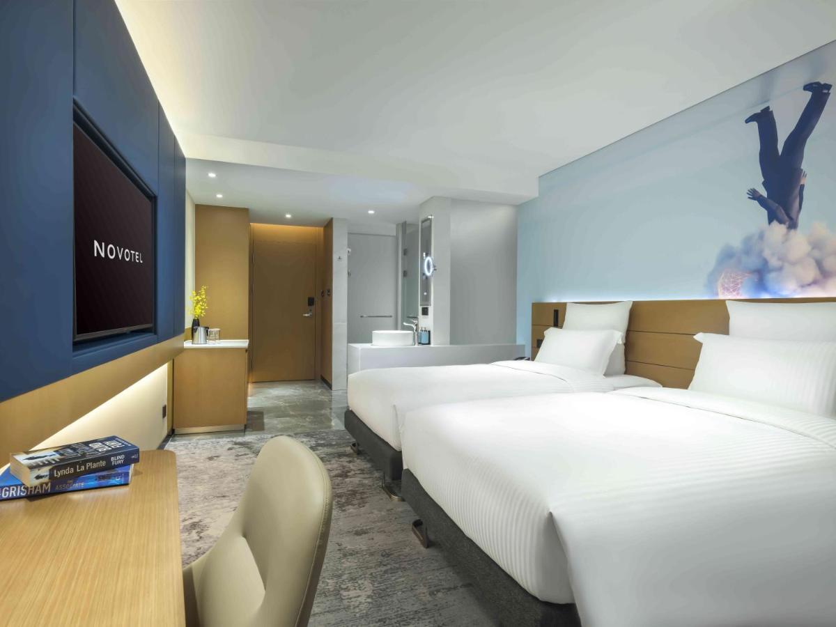 Novotel Guangzhou Baiyun Airport - Canton Fair Free Shuttle Bus & Official Registration Agency Buitenkant foto